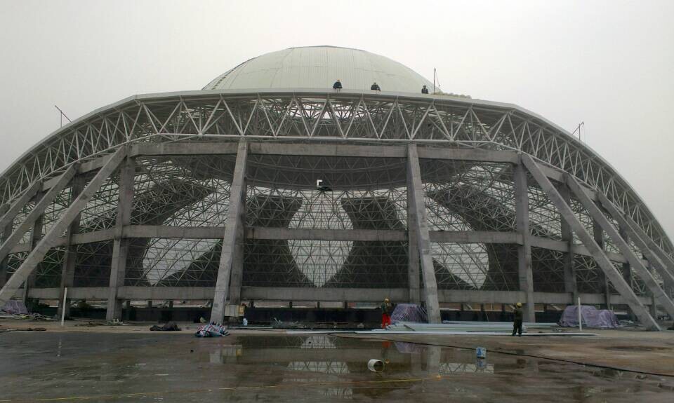 江阴温泉馆网架工程